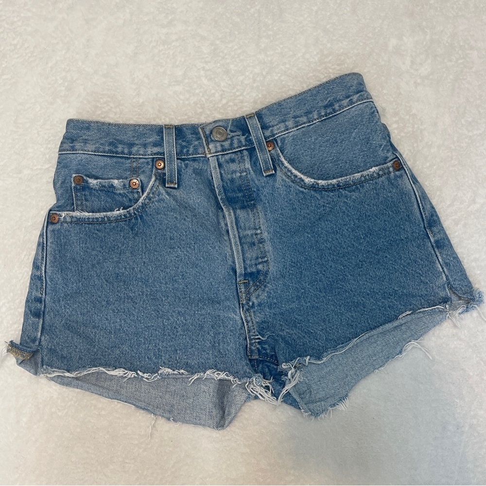 Levi's 501 Blue Denim Cut Off Button Down Shorts Women's 26